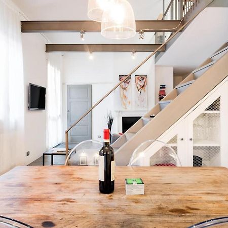 Design Loft Bocconi Leilighet Milano Eksteriør bilde